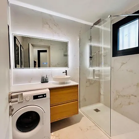 Luxury - Intimate Garden, Jacuzzi, Bbq & Private Parking 公寓