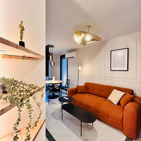 公寓 Luxury - Intimate Garden, Jacuzzi, Bbq & Private Parking